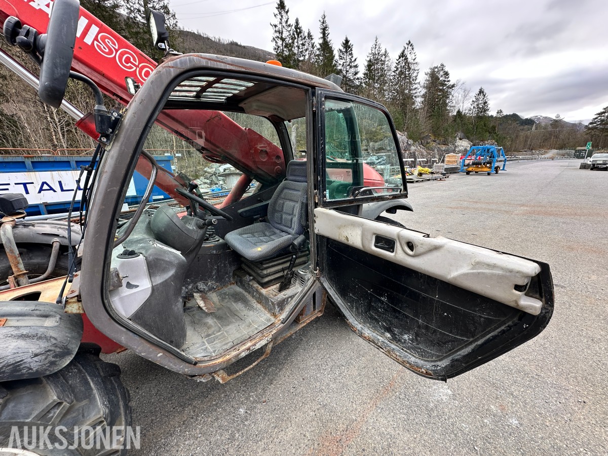 2001 Manitou MLT 526 Compact teleskoptruck, 14178 timer