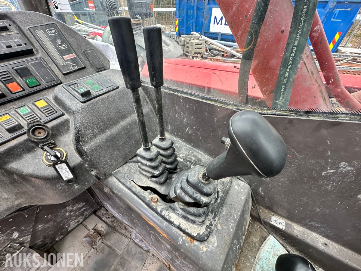 2001 Manitou MLT 526 Compact teleskoptruck, 14178 timer