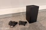 Microsoft Xbox Series X med 2 kontrollere