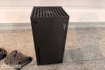 Microsoft Xbox Series X med 2 kontrollere