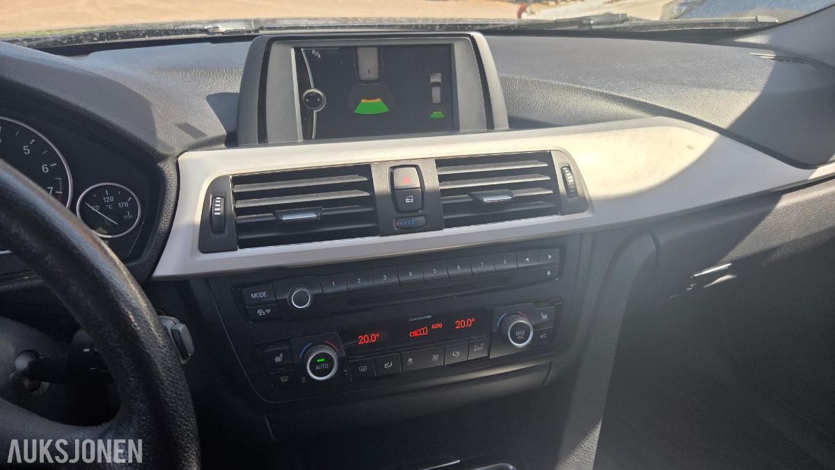 2013 BMW 3-serie, 316I 1.6-136 aut Rep objekt, 175000km