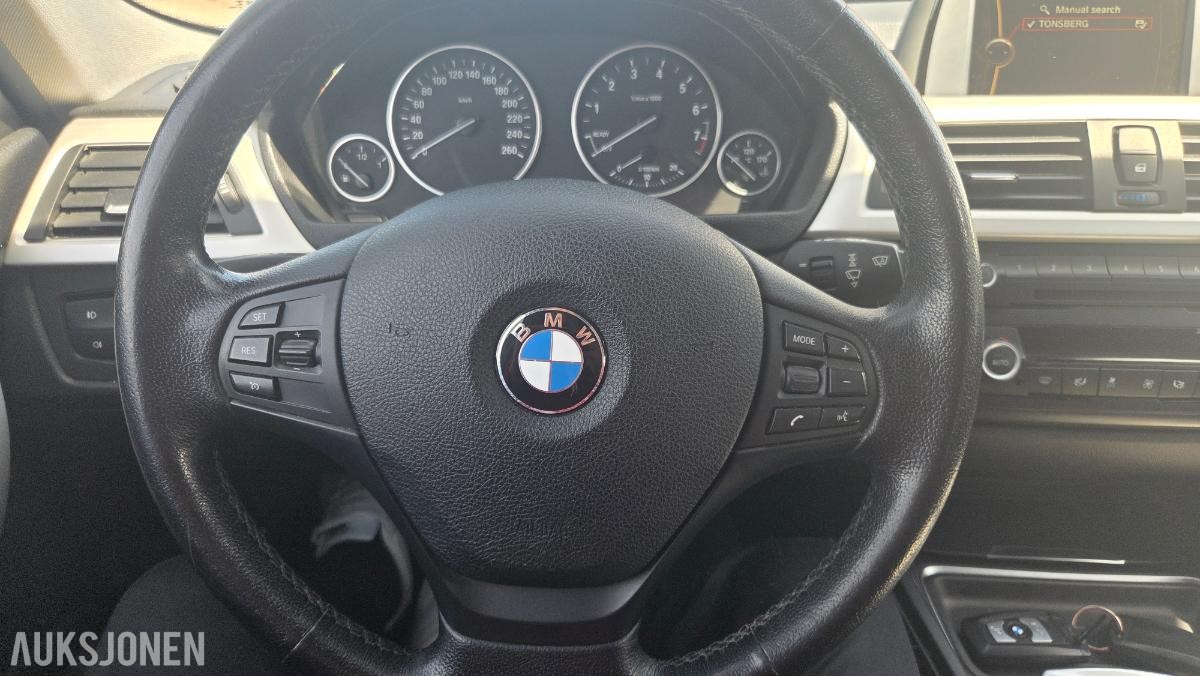 2013 BMW 3-serie, 316I 1.6-136 aut Rep objekt, 175000km