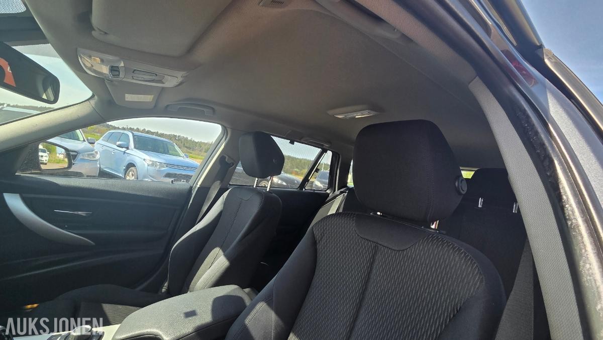 2013 BMW 3-serie, 316I 1.6-136 aut Rep objekt, 175000km