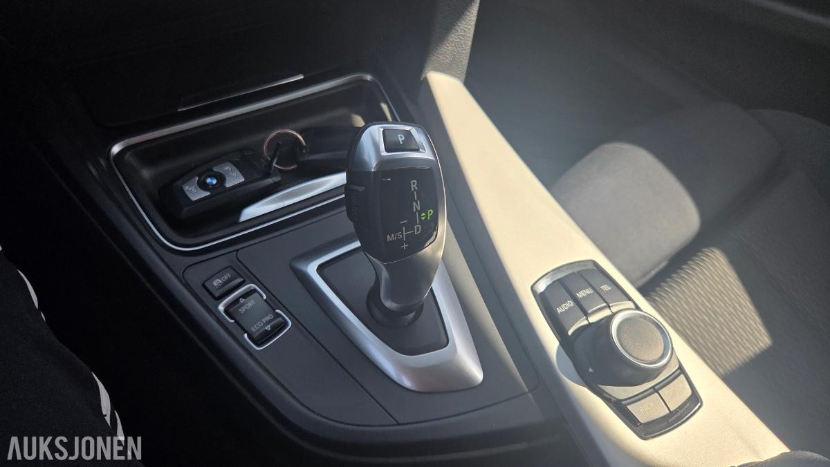 2013 BMW 3-serie, 316I 1.6-136 aut Rep objekt, 175000km