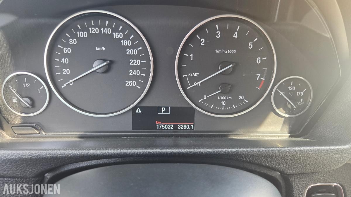 2013 BMW 3-serie, 316I 1.6-136 aut Rep objekt, 175000km