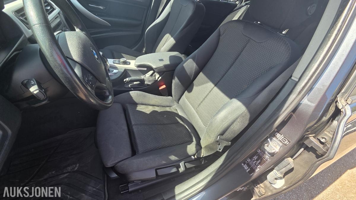 2013 BMW 3-serie, 316I 1.6-136 aut Rep objekt, 175000km