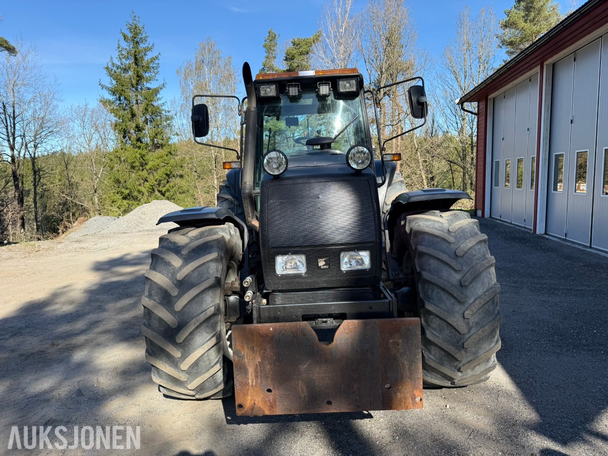 1997 Valmet 8750 Traktor 190 hk – Delta Powershift - Brøytefeste