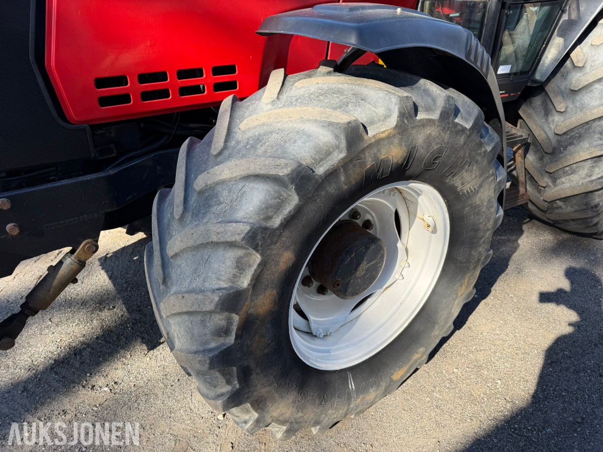 1997 Valmet 8750 Traktor 190 hk – Delta Powershift - Brøytefeste