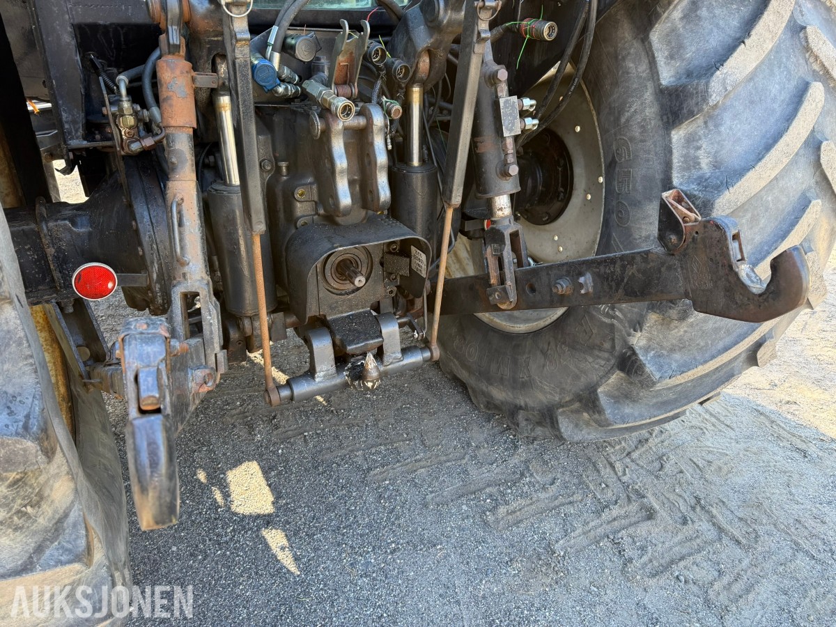 1997 Valmet 8750 Traktor 190 hk – Delta Powershift - Brøytefeste