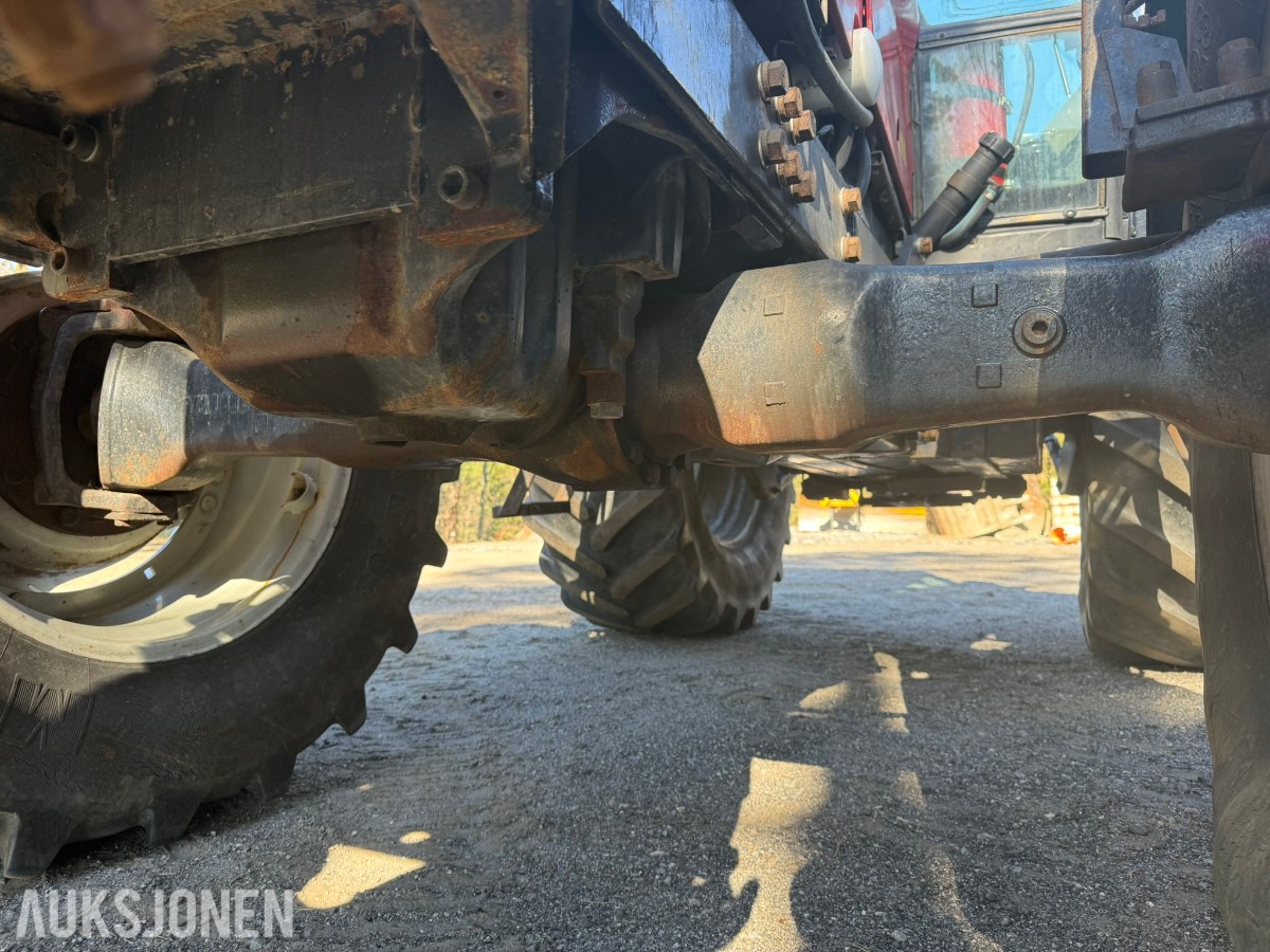 1997 Valmet 8750 Traktor 190 hk – Delta Powershift - Brøytefeste
