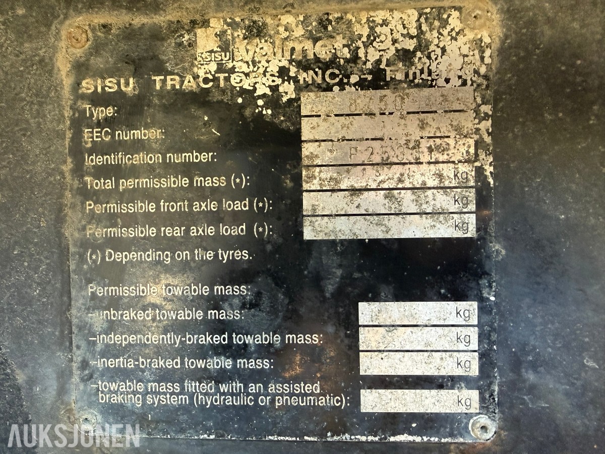 1997 Valmet 8750 Traktor 190 hk – Delta Powershift - Brøytefeste