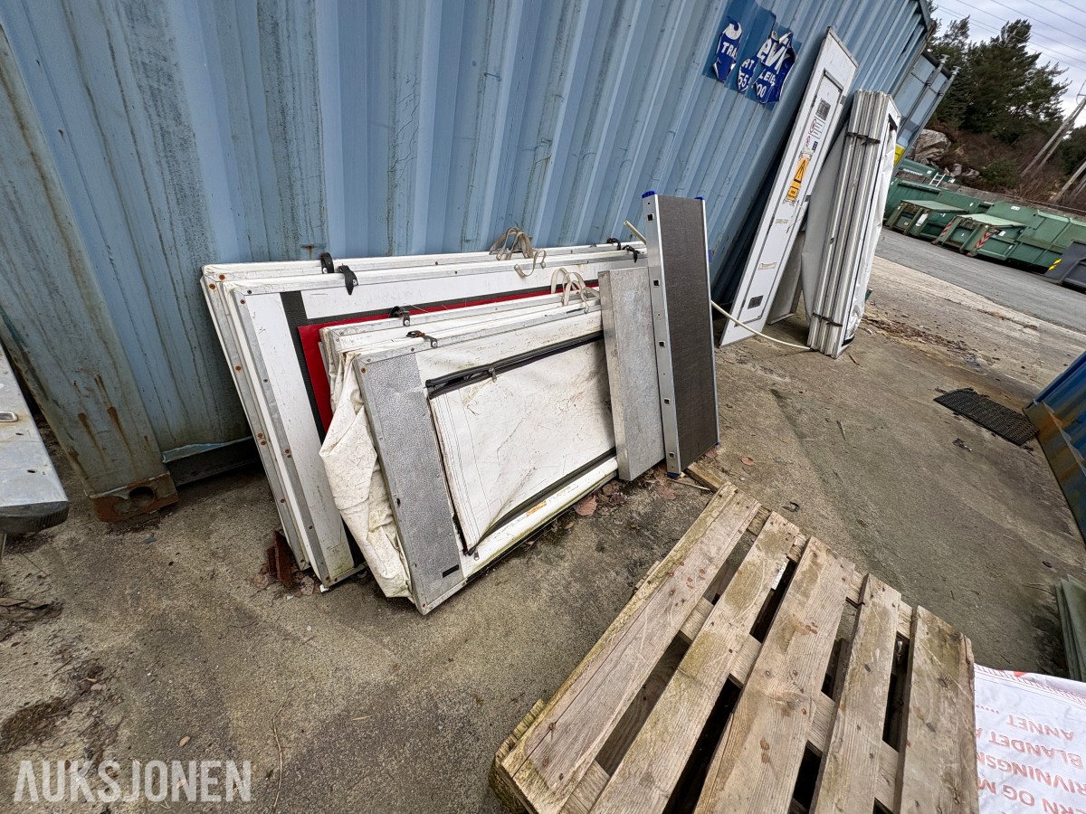 2014 20 fots container med omfattende saneringsutstyr – selges samlet