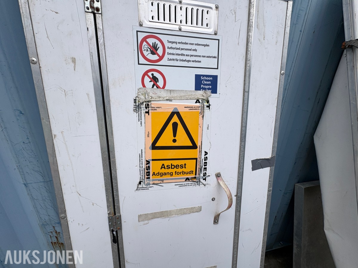 2014 20 fots container med omfattende saneringsutstyr – selges samlet
