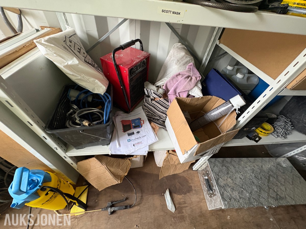 2014 20 fots container med omfattende saneringsutstyr – selges samlet