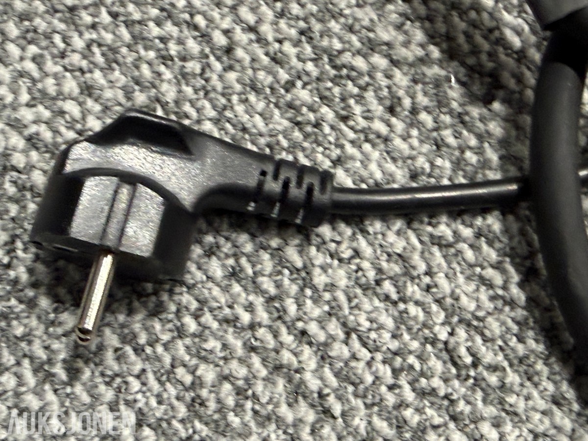 Antari HZ-350 profesjonell hazer 230–240V 390W DMX