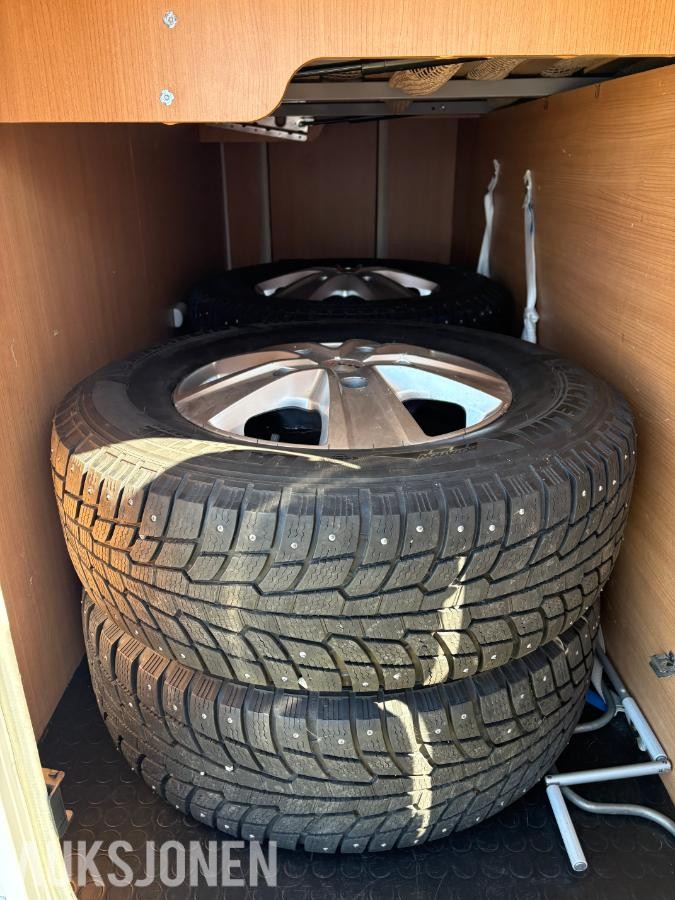 GENESIS 58 M12 SUNRO / SOLCELLE / WEBASTO / SOMMER + VINTERDEKK / REGKJEDE / MANUELLE /
