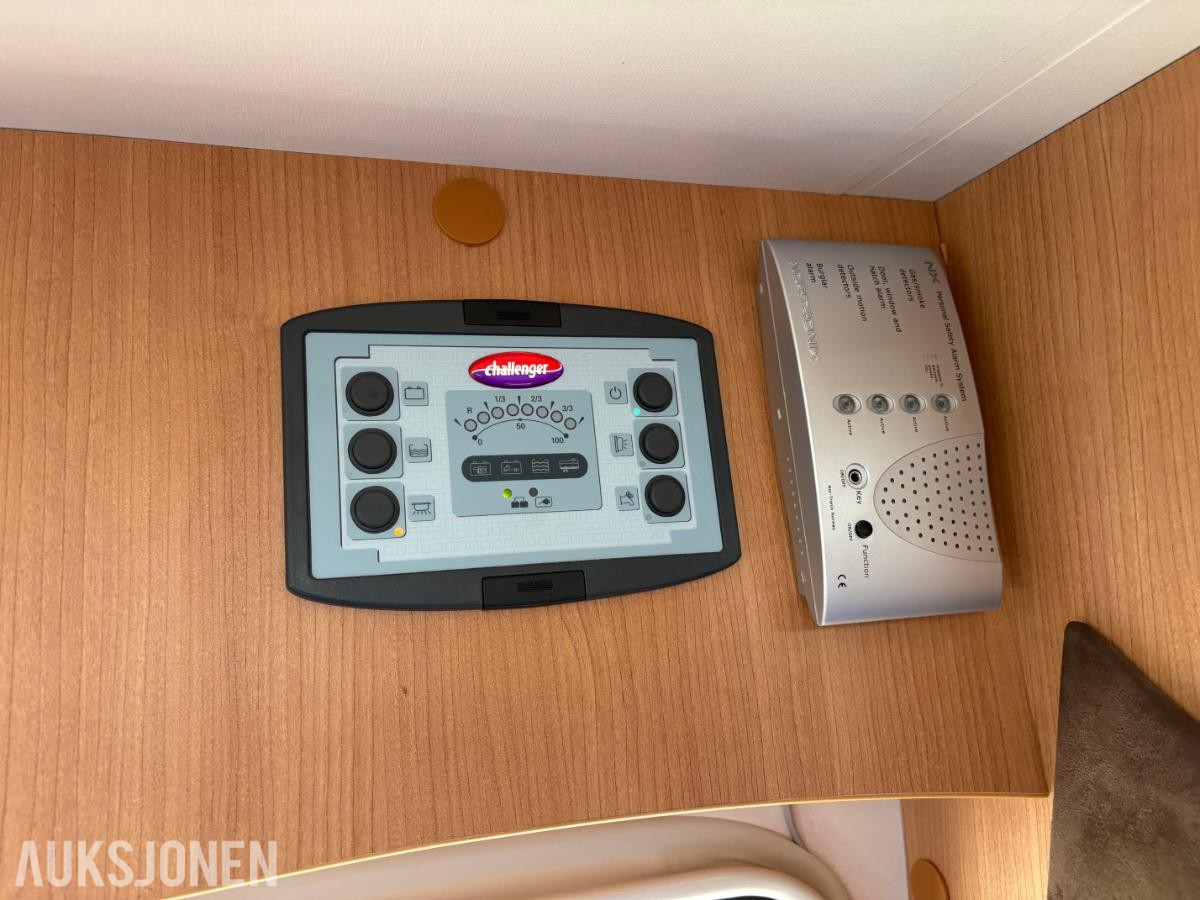 GENESIS 58 M12 SUNRO / SOLCELLE / WEBASTO / SOMMER + VINTERDEKK / REGKJEDE / MANUELLE /