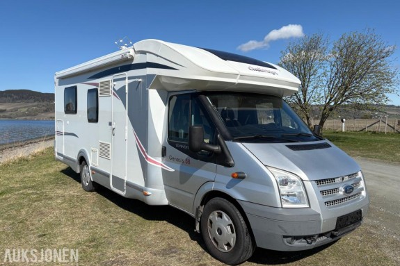 GENESIS 58 M12 SUNRO / SOLCELLE / WEBASTO / SOMMER + VINTERDEKK / REGKJEDE / MANUELLE /