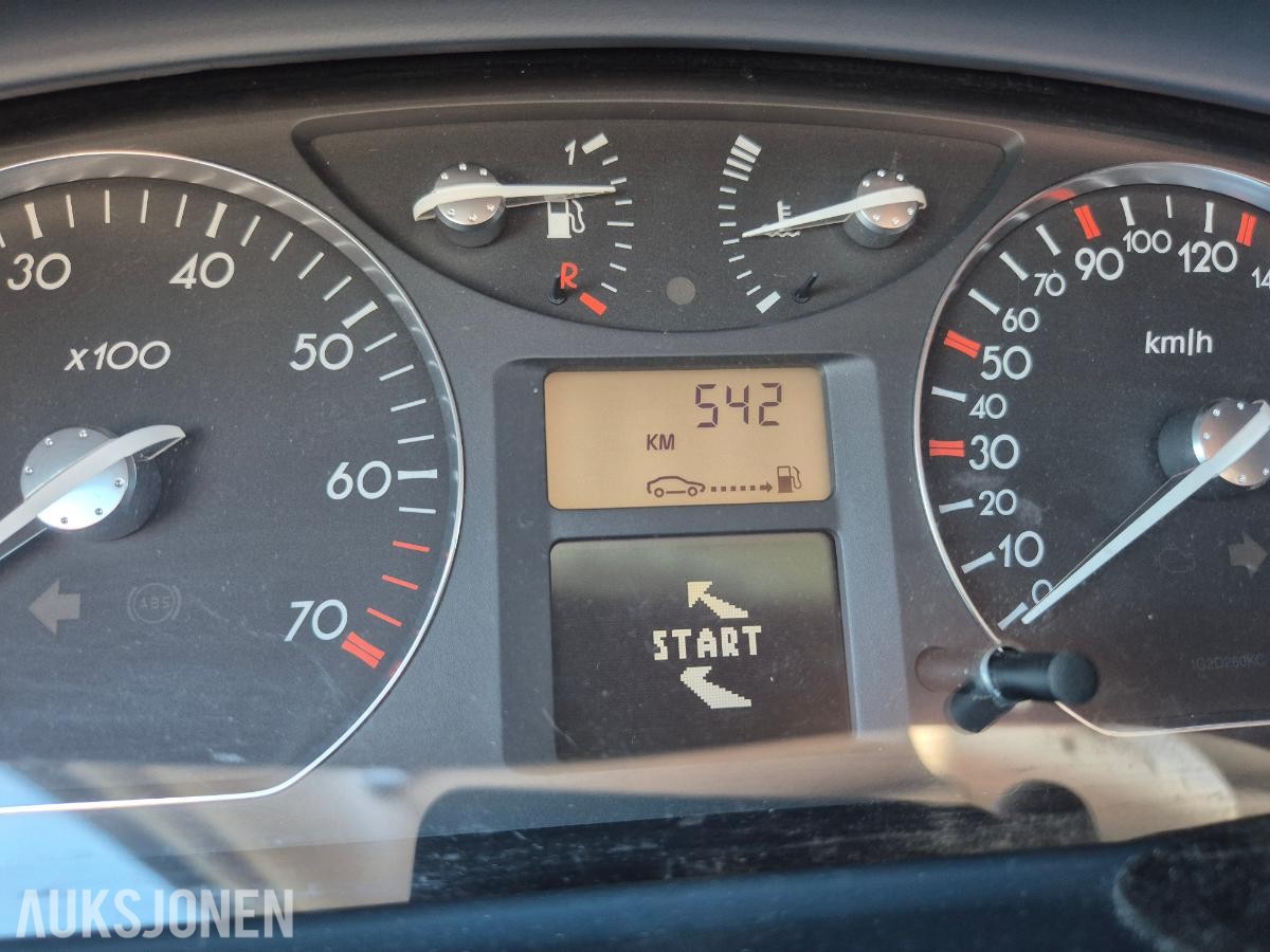 2001 Renault Laguna 2 - Lav KM 145999km, S+V dekk