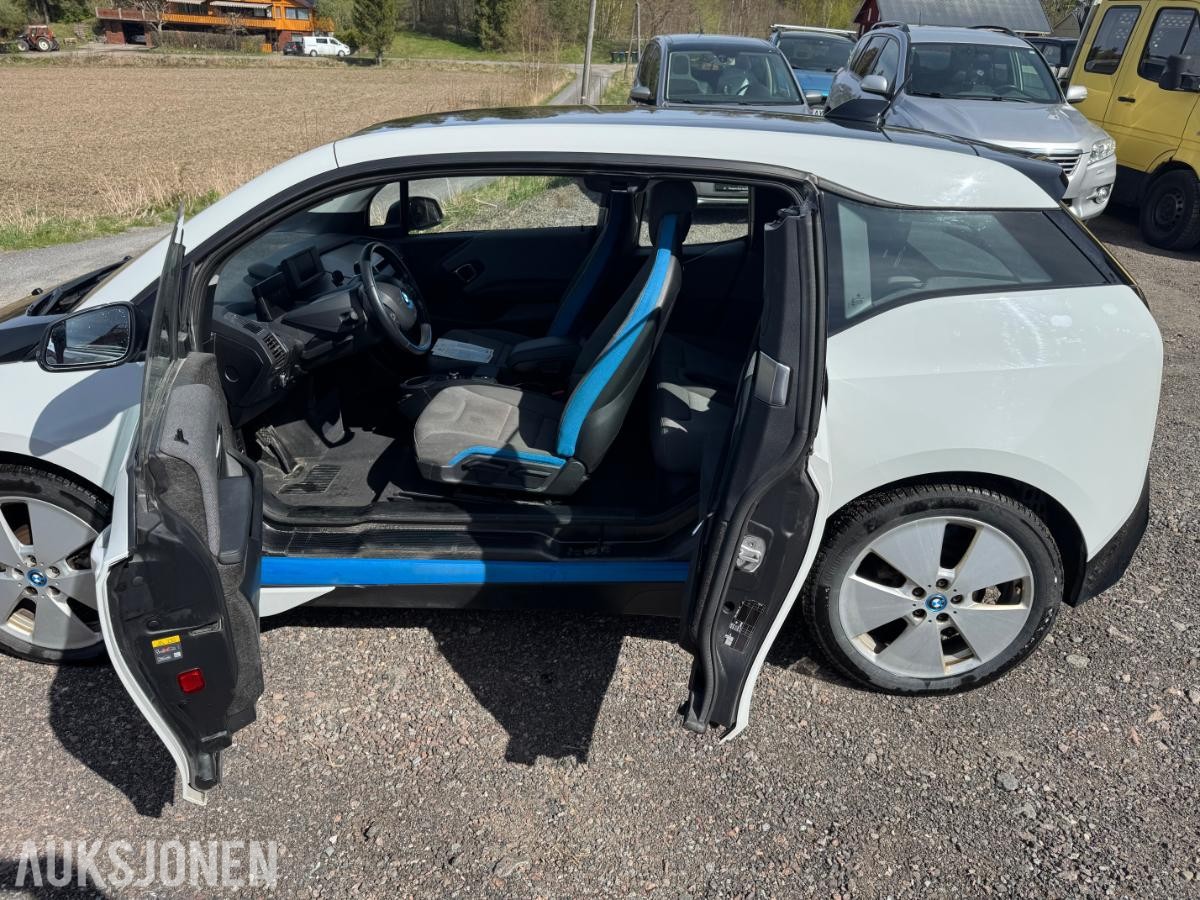 2016 BMW i3, Reparasjonsobjekt, 82900km