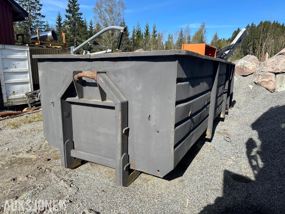 Krok container