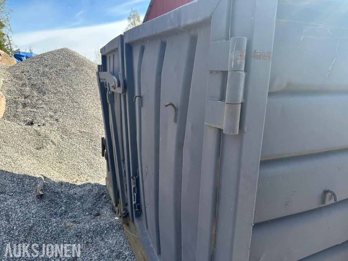 Krok container