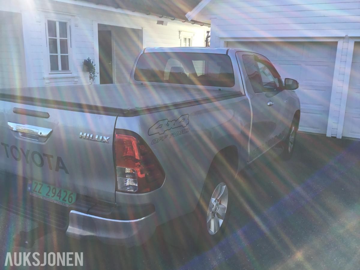 2019 Toyota HiLux, 2,4 150hk 4WD 2d, 183000km, Hengerfeste, Ryggekamera, 184000km