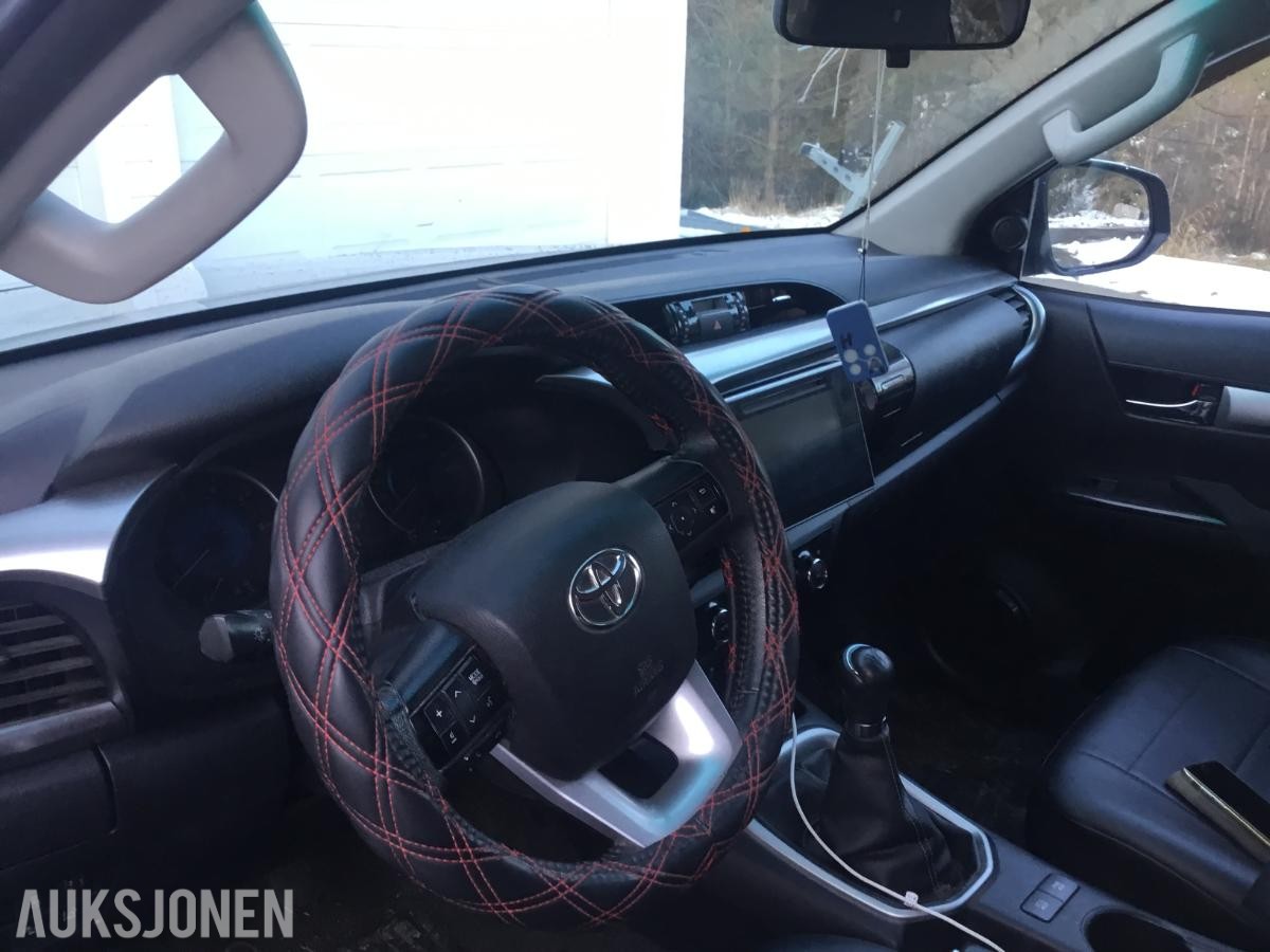 2019 Toyota HiLux, 2,4 150hk 4WD 2d, 183000km, Hengerfeste, Ryggekamera, 184000km