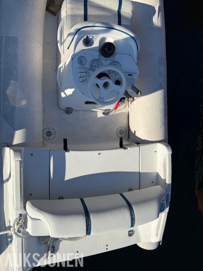 2001 Nautica Jet rib 10 med Yamaha 80hk
