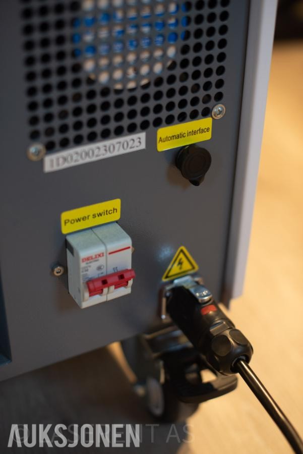 200W pulserende laser – fjerning av rust, maling, belegg, olje