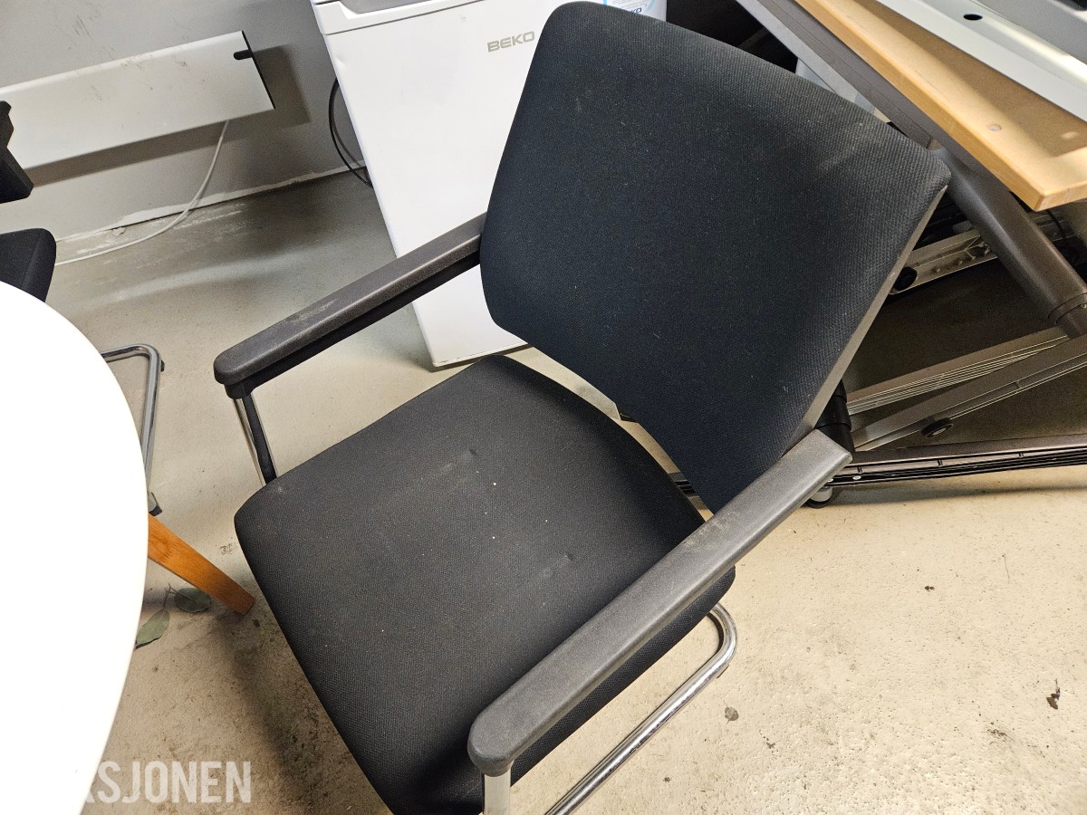 Møterom-sett - Rundt hvitt bord - 4 kontorstoler