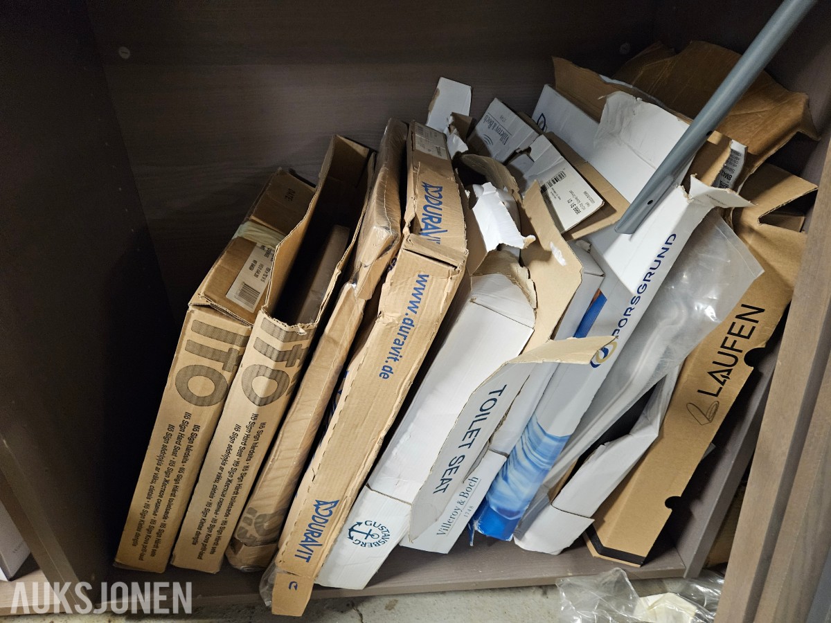 Lager med VVS-smådeler - Toalettlokk - Kraner - Forbruksmateriell