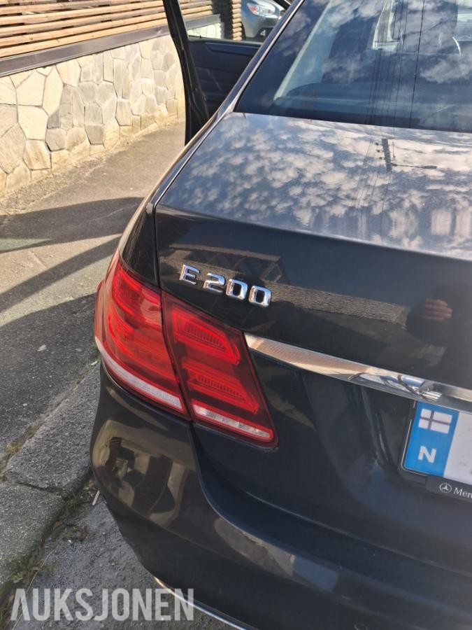 2014 Mercedes-Benz E-Klasse E 200 BLUETEC 2.1 Diesel, Delebil
