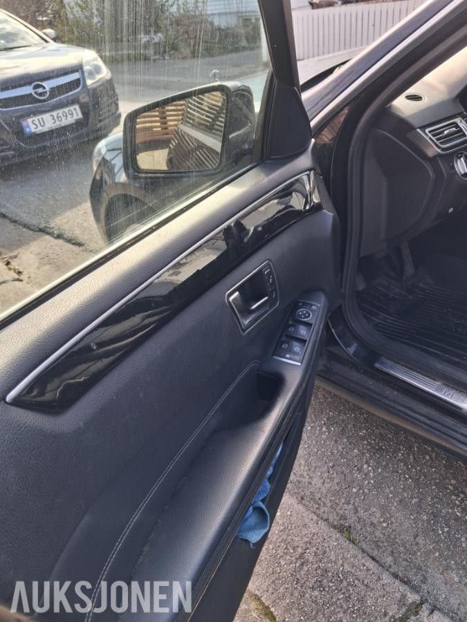 2014 Mercedes-Benz E-Klasse E 200 BLUETEC 2.1 Diesel, Delebil