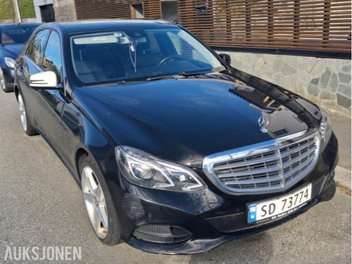 2014 Mercedes-Benz E-Klasse E 200 BLUETEC 2.1 Diesel, Delebil