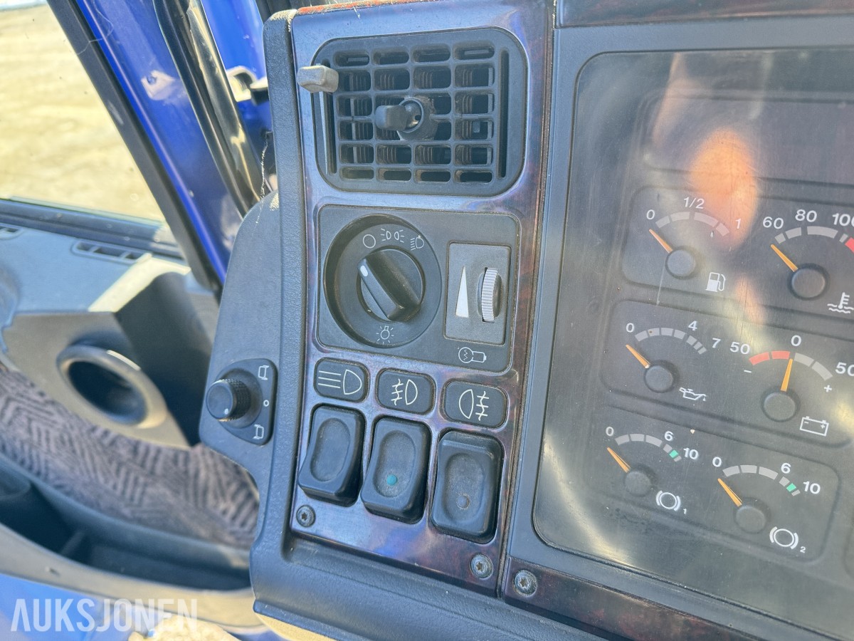 2002 Scania 470 R124GB 6X2*4NA Krokbil /m Kran