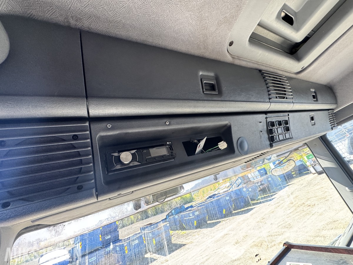 2002 Scania 470 R124GB 6X2*4NA Krokbil /m Kran