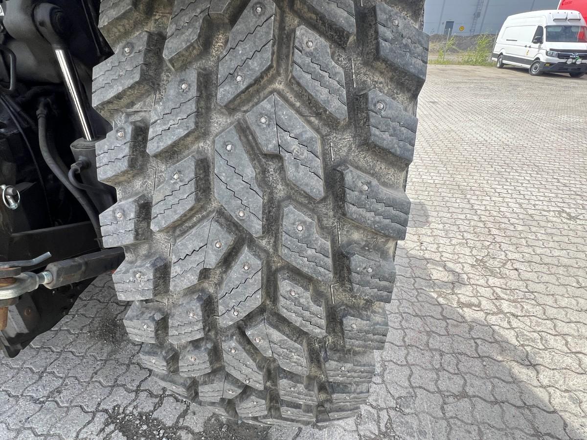 2016 Fendt 724 Vario Profi+ m/Quicke front laster kun 5985 t