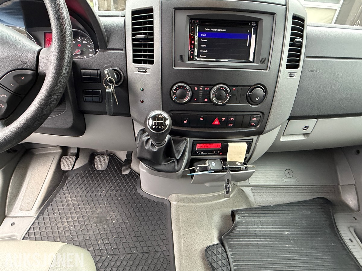2015 Volkswagen Crafter Minibuss 17 seter 