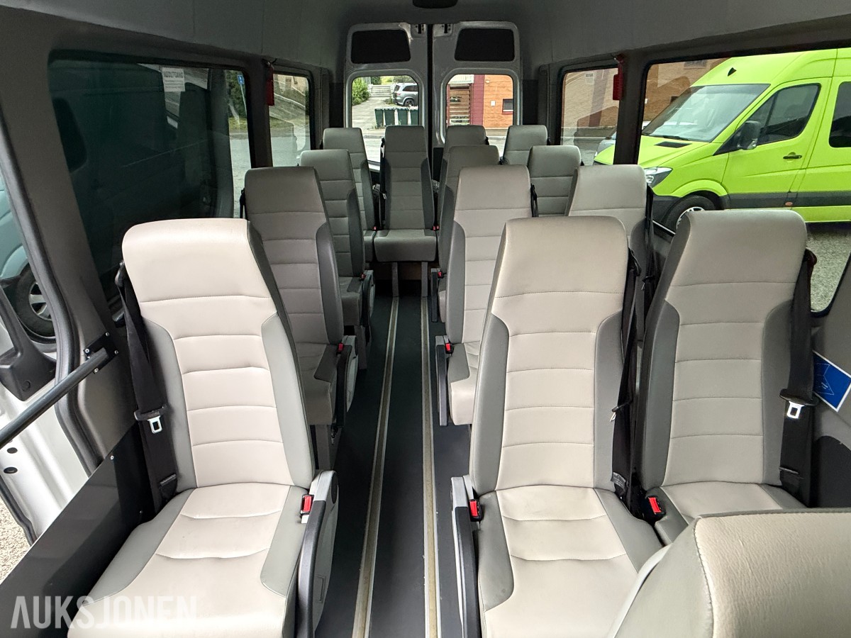 2015 Volkswagen Crafter Minibuss 17 seter 
