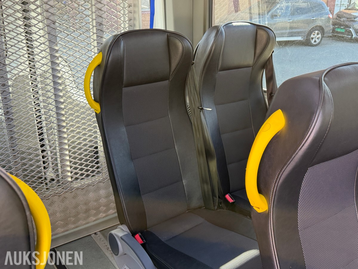 2017 Mercedes-Benz Sprinter 10-seter minibuss