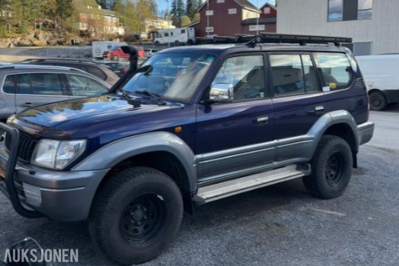 1996 Toyota Land Cruiser 3.0 125hk 4WD Reparasjonsobjekt