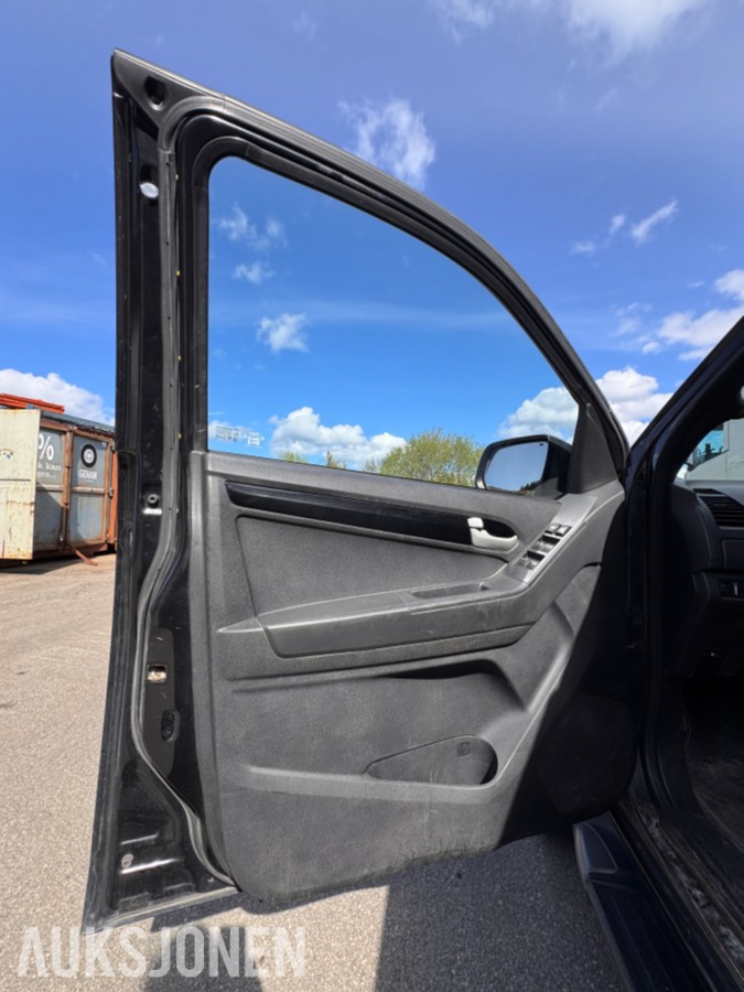 2016 Isuzu D-MAX 163HK DC 4X4 HENGERFESTE CRUISE HARDTOP