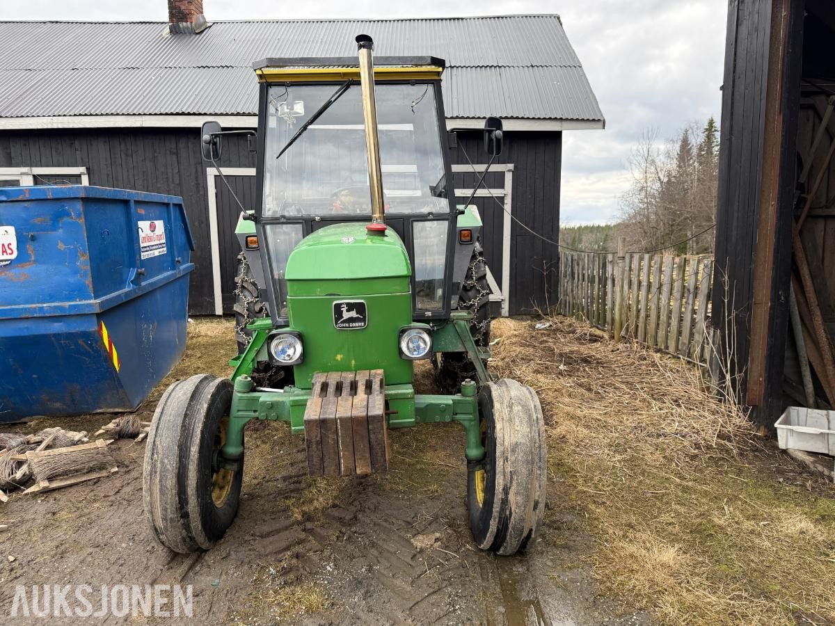 1981 John Deere 2040 Lettkjørt og brukervennlig traktor