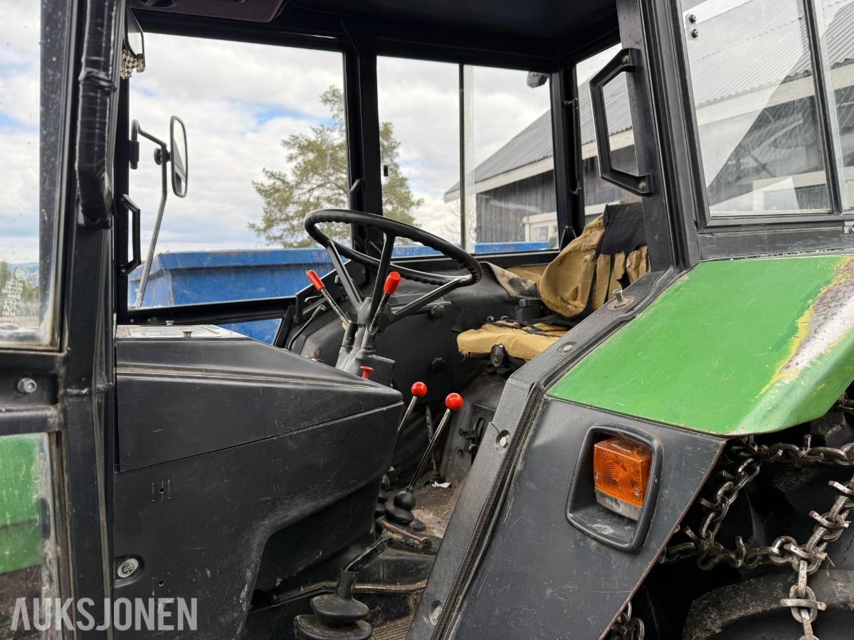 1981 John Deere 2040 Lettkjørt og brukervennlig traktor
