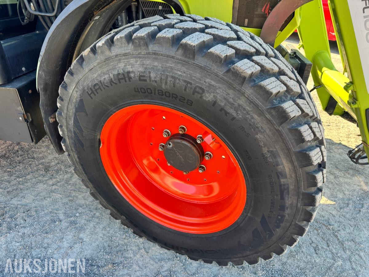 2013 Claas Arion 430traktor med laster