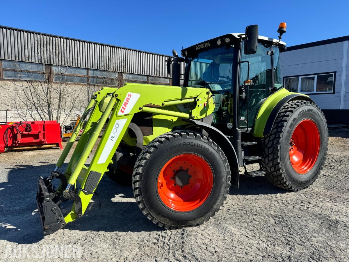 2013 Claas Arion 430traktor med laster
