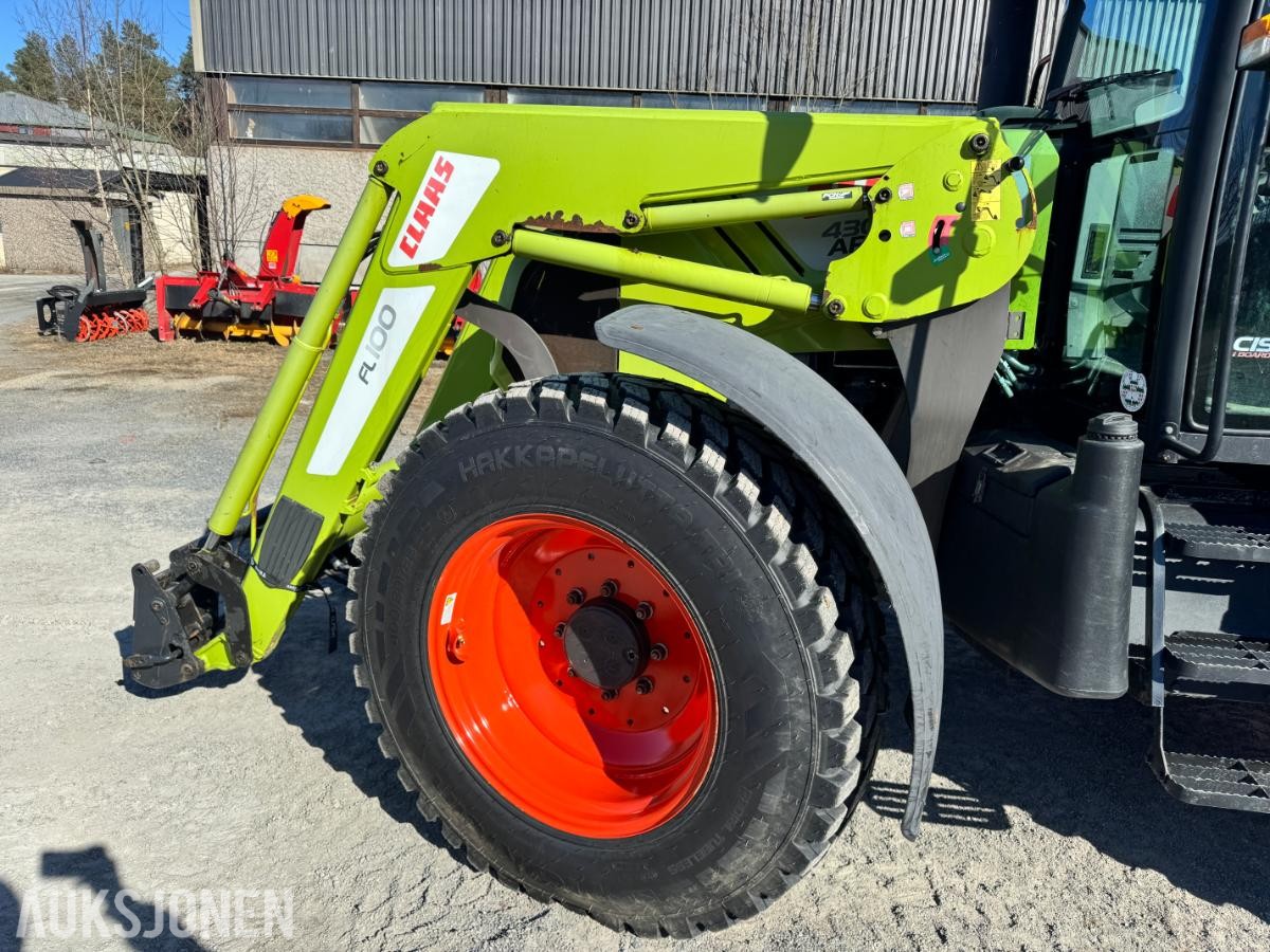2013 Claas Arion 430traktor med laster