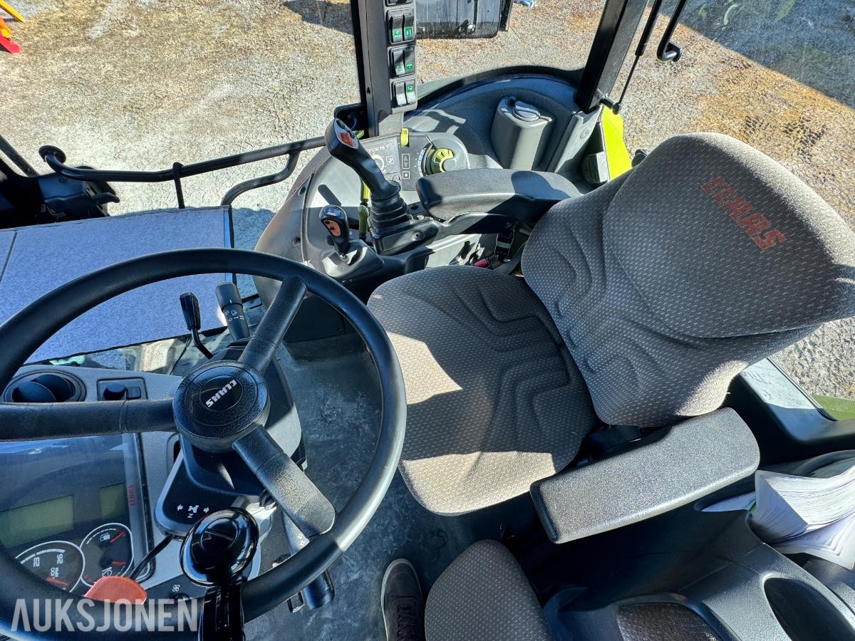 2013 Claas Arion 430traktor med laster