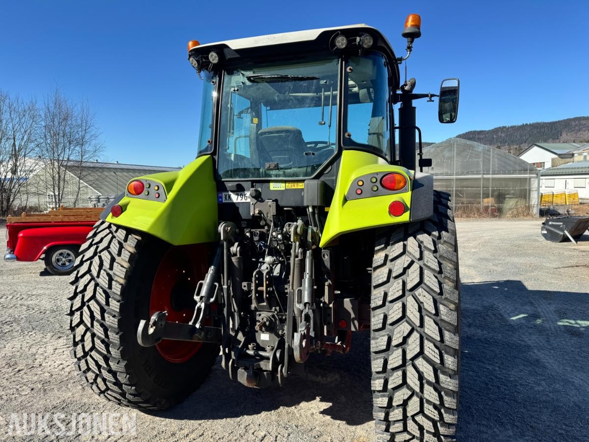 2013 Claas Arion 430traktor med laster
